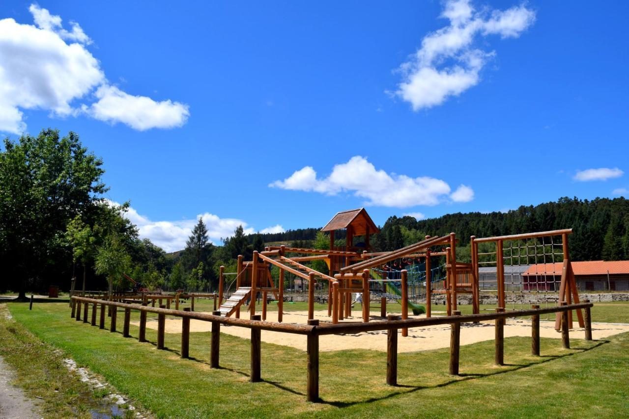 Boticas Parque Natur Houses ภายนอก รูปภาพ