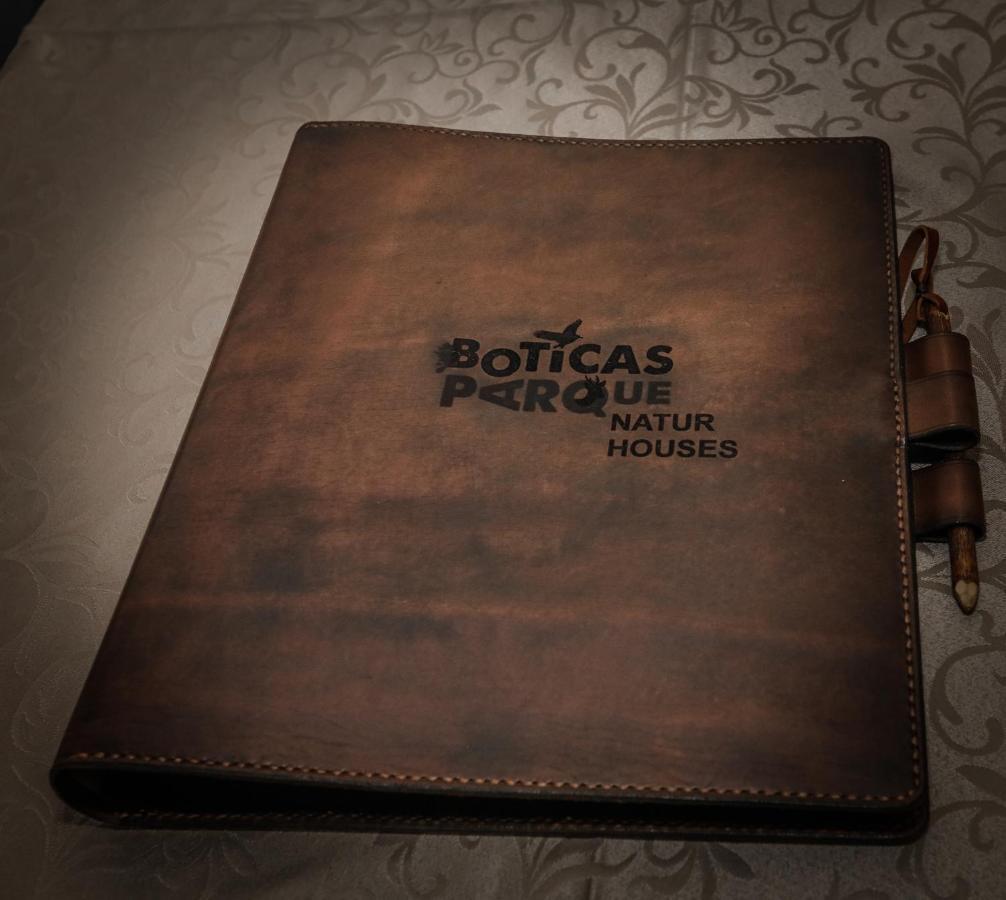 Boticas Parque Natur Houses ภายนอก รูปภาพ